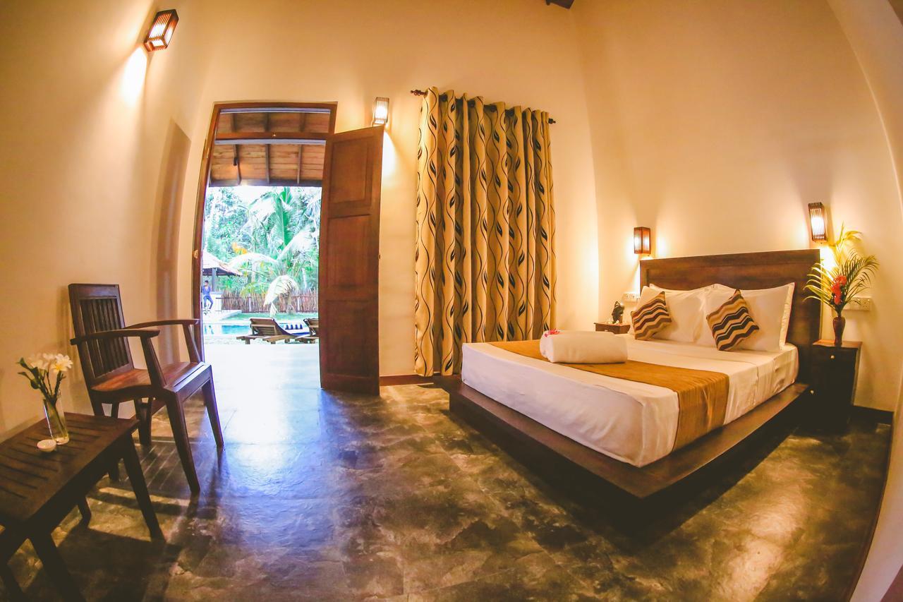 Villa Hiriketiya Dikwella Luaran gambar